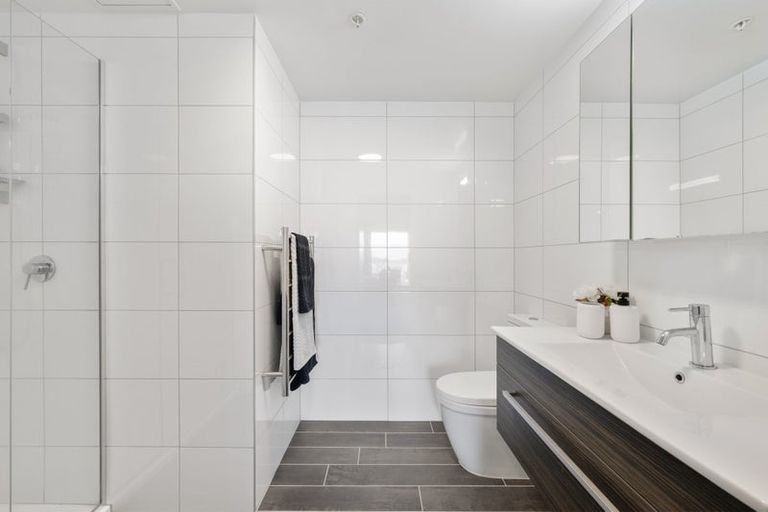 Photo of property in Frame Apartments, 301/111 Molesworth Street, Thorndon, Wellington, 6011