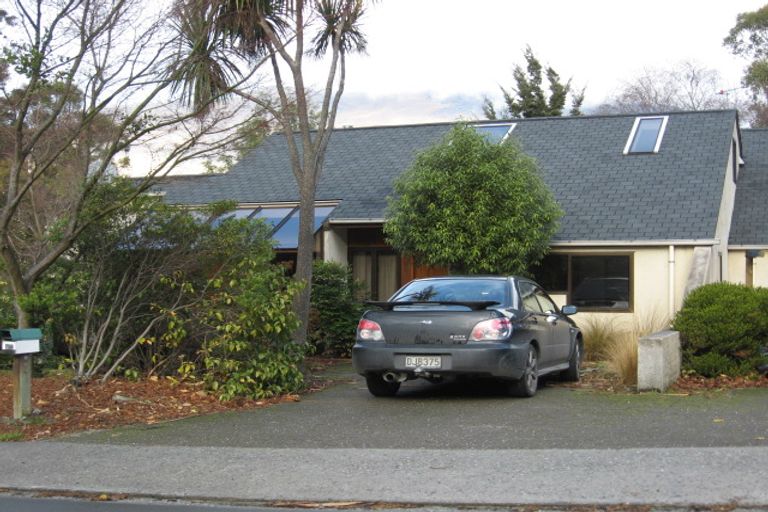 Photo of property in 73a Arawata Terrace, Sunshine Bay, Queenstown, 9300