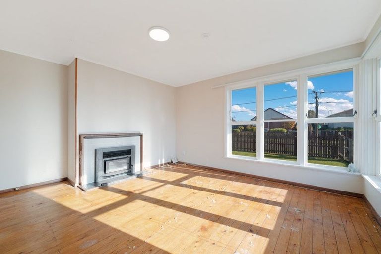 Photo of property in 32 Carisbrooke Street, Aranui, Christchurch, 8061