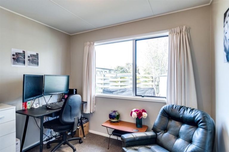 Photo of property in 31 Gilmour Place, Taradale, Napier, 4112