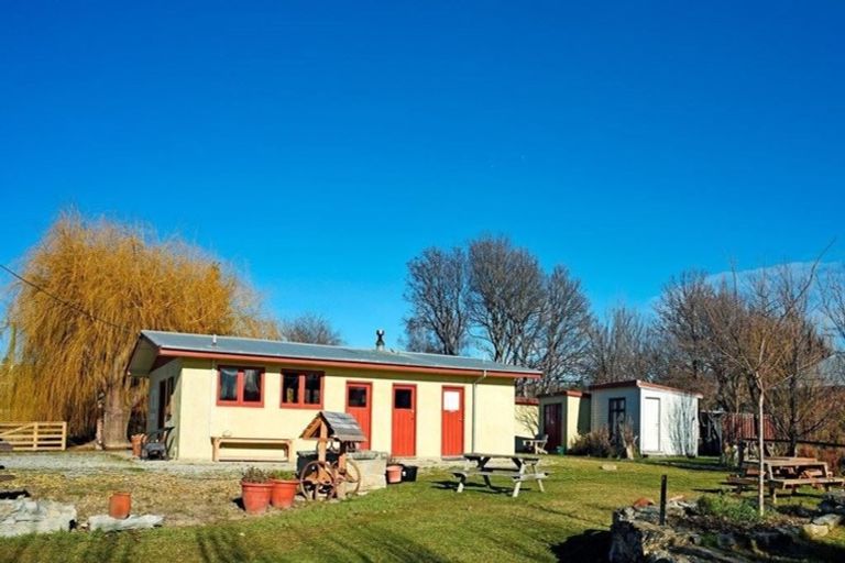 Photo of property in 1 Macdonald Street, Ophir, Omakau, 9393