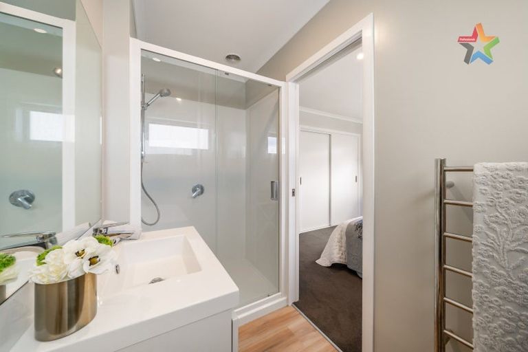 Photo of property in 9b Fitzherbert Road, Wainuiomata, Lower Hutt, 5014