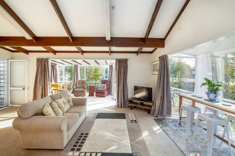 Photo of property in 1 Solway Street, Solway, Masterton, 5810