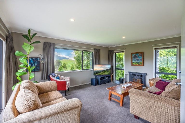 Photo of property in 25 Angus Way, Nikau Valley, Paraparaumu, 5032