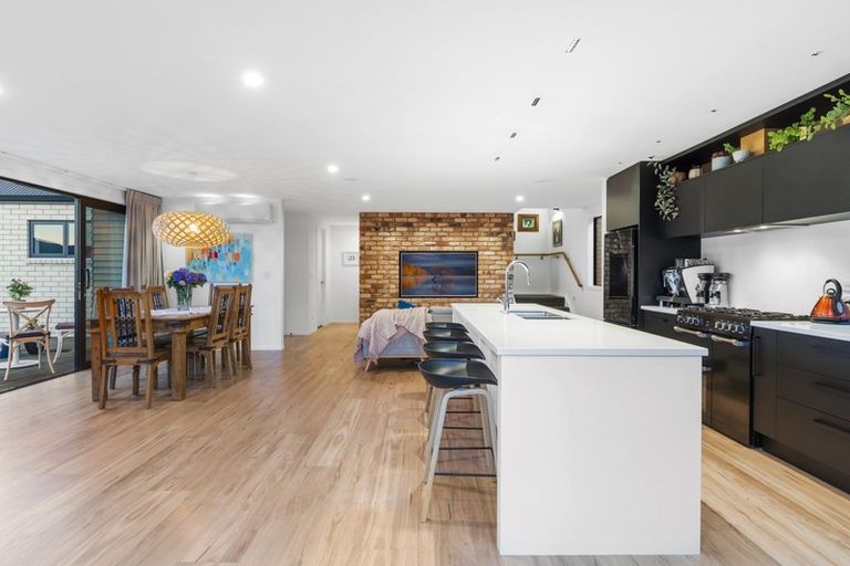 Photo of property in 75 Bert Wall Drive, Omokoroa, 3114