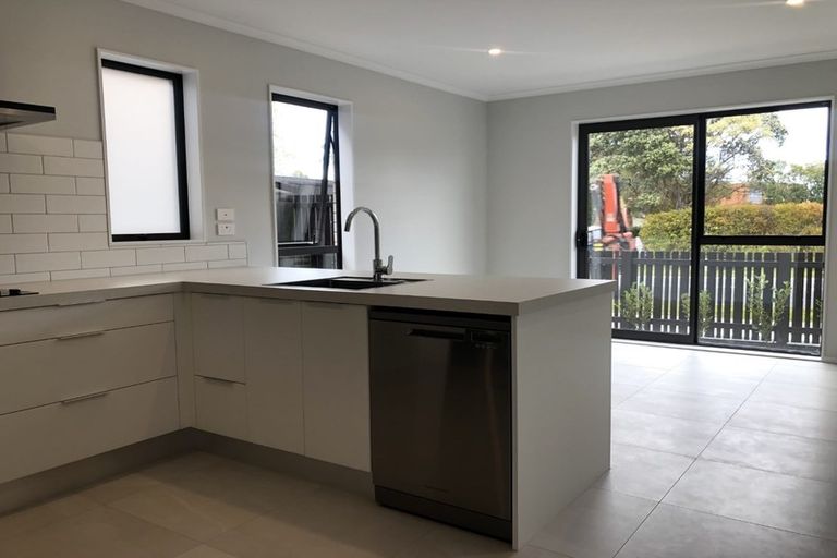 Photo of property in 30 Clark Road, Hobsonville, Auckland, 0616