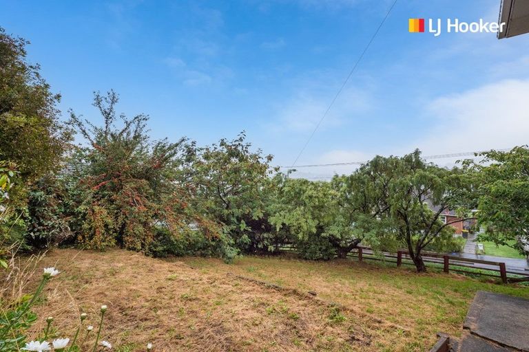 Photo of property in 2a Church Hill Road, Green Island, Dunedin, 9018