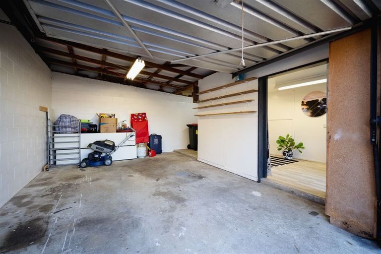 Photo of property in 324 Highcliff Road, Highcliff, Dunedin, 9013