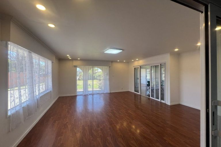 Photo of property in 50 Mooray Avenue, Bishopdale, Christchurch, 8053