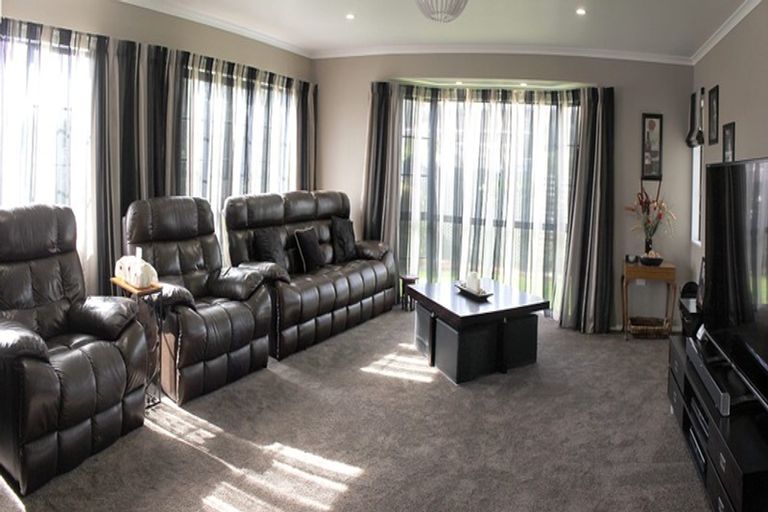 Photo of property in 544 Manutahi Road, Lepperton, New Plymouth, 4373