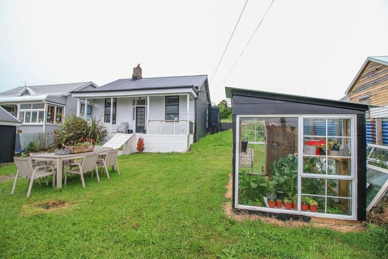 Photo of property in 94 Barrow Street, Bluff, 9814