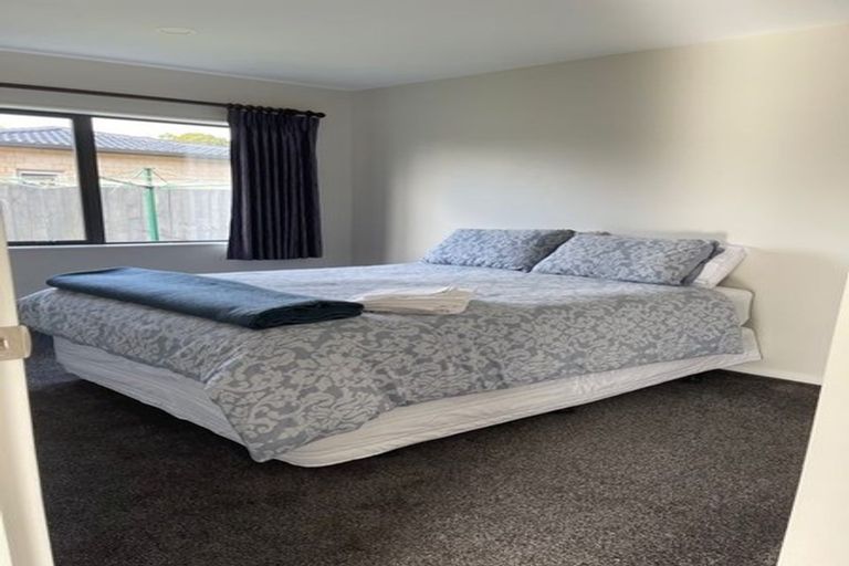 Photo of property in 10 Han Court, Glen Eden, Auckland, 0602