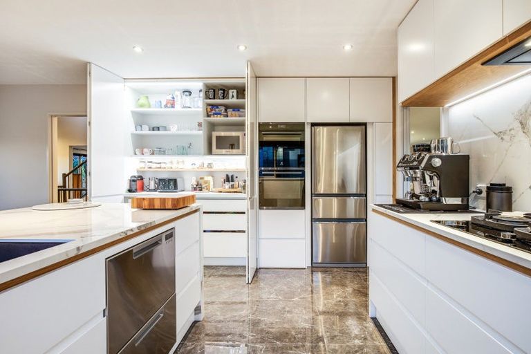 Photo of property in 40 The Masthead, Whitby, Porirua, 5024