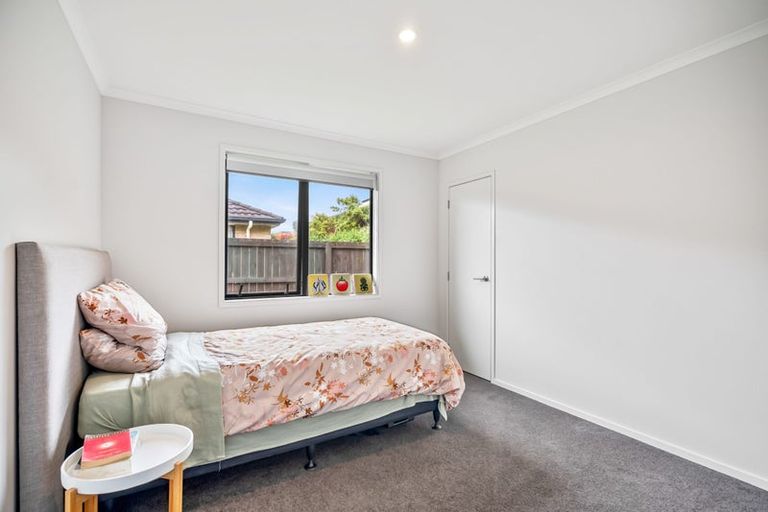 Photo of property in 25 Lake Drive, Tikipunga, Whangarei, 0112