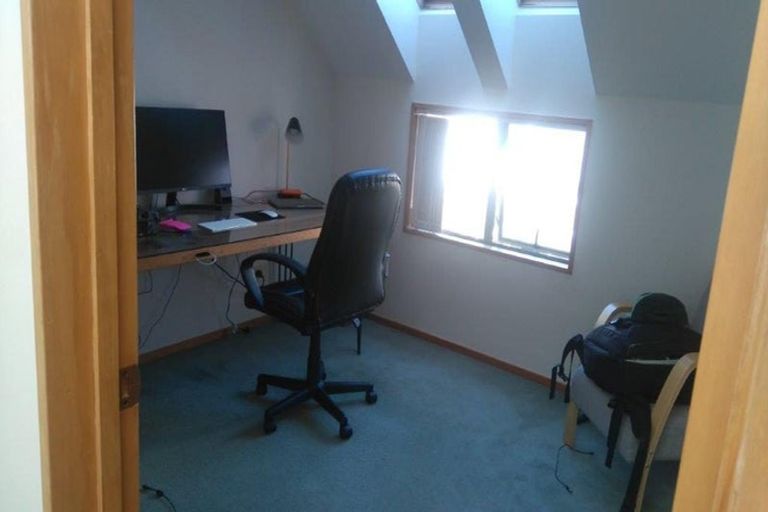 Photo of property in 15 Brockworth Place, Riccarton, Christchurch, 8011