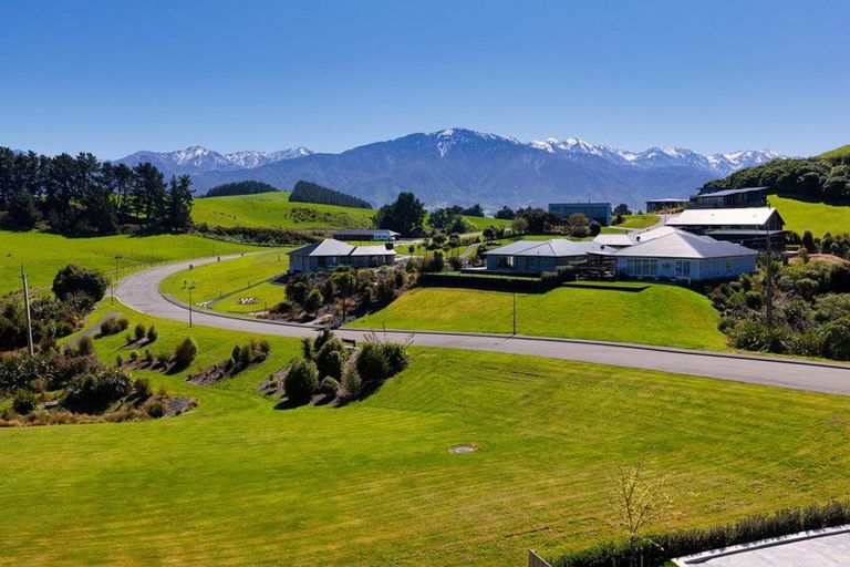 Photo of property in 37 Greenburn Way, Kaikoura Flat, Kaikoura, 7371