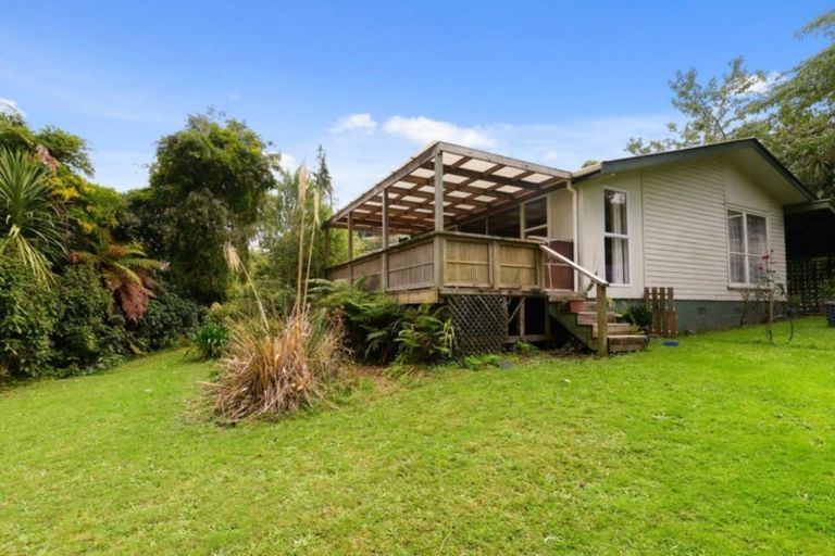 Photo of property in 3 Russell Crescent, Western Heights, Rotorua, 3015