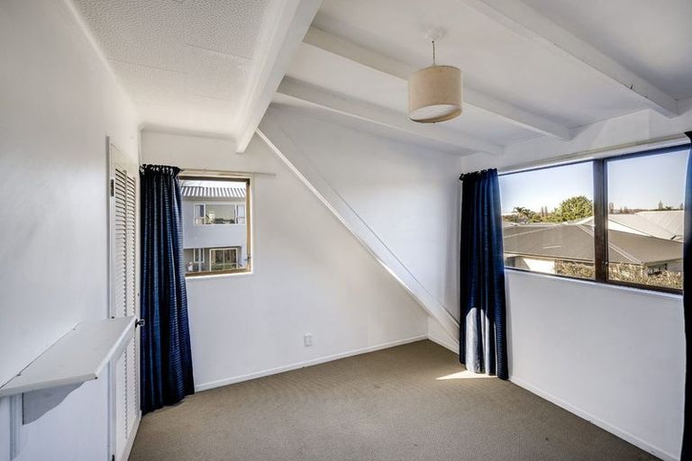 Photo of property in 2a Trent Street, Taradale, Napier, 4112