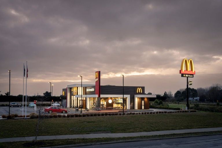 Photo of property in 21 Ellmers Street, Woodend, 7691