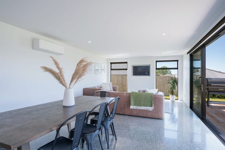 Photo of property in 45 Katania Heights, Brightwater, 7022