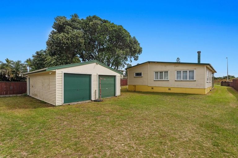 Photo of property in 338 Ocean Road, Ohope, 3121