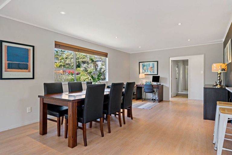 Photo of property in 8 Carina Crescent, Torbay, Auckland, 0630