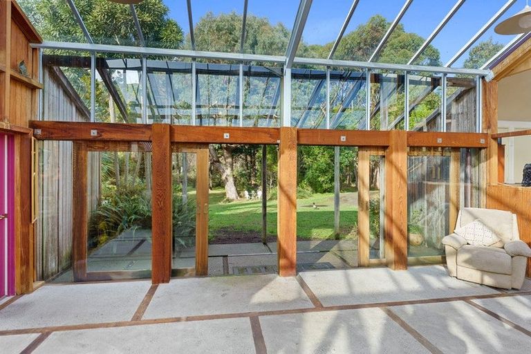 Photo of property in Stringer House, 224 Main Road South, Raumati South, Paraparaumu, 5032
