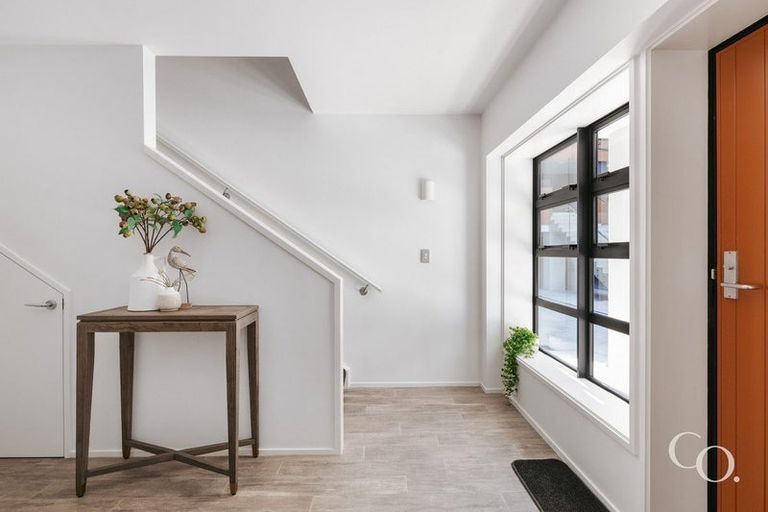 Photo of property in 1/29 May Street, Mount Maunganui, 3116