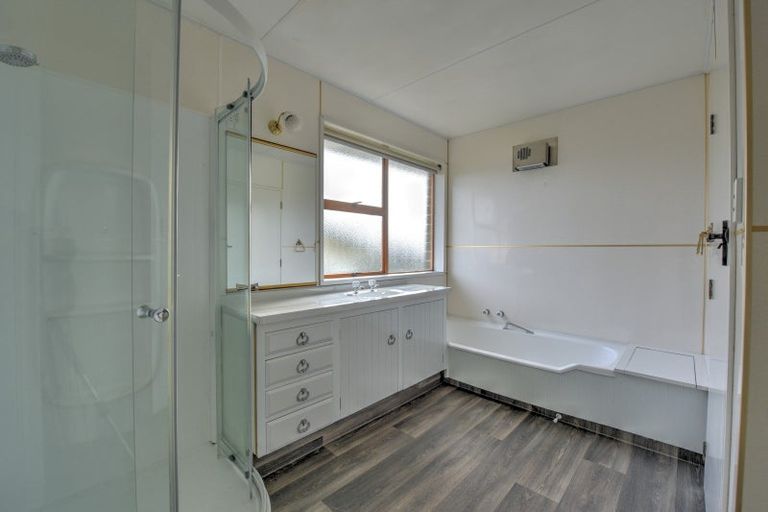 Photo of property in 42 Norton Street, Gore, 9710