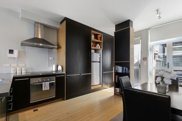 Photo of property in 7/337 Jackson Street, Petone, Lower Hutt, 5012