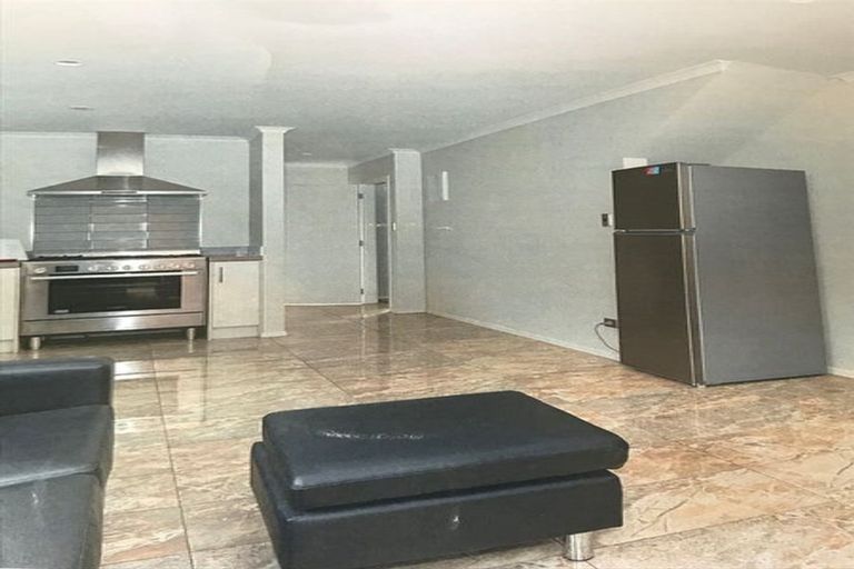 Photo of property in 1/181 Knighton Road, Hillcrest, Hamilton, 3216