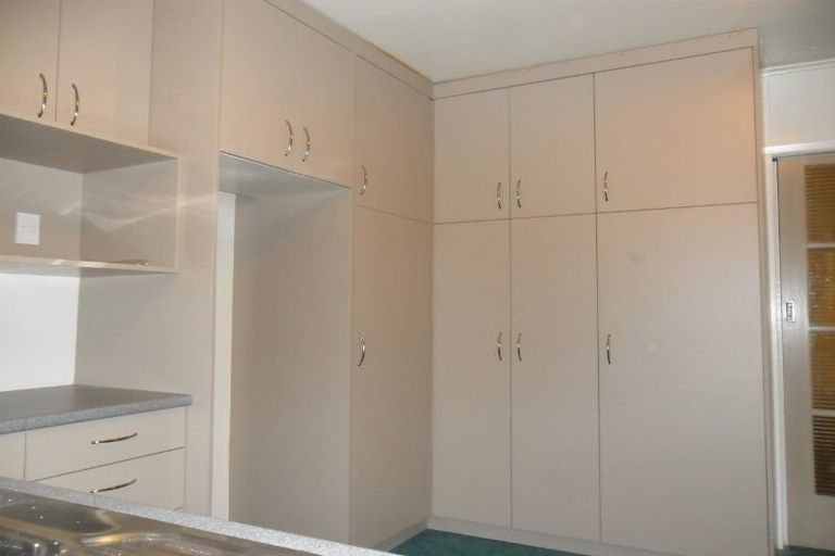 Photo of property in 34 Palm Avenue, Lyall Bay, Wellington, 6022