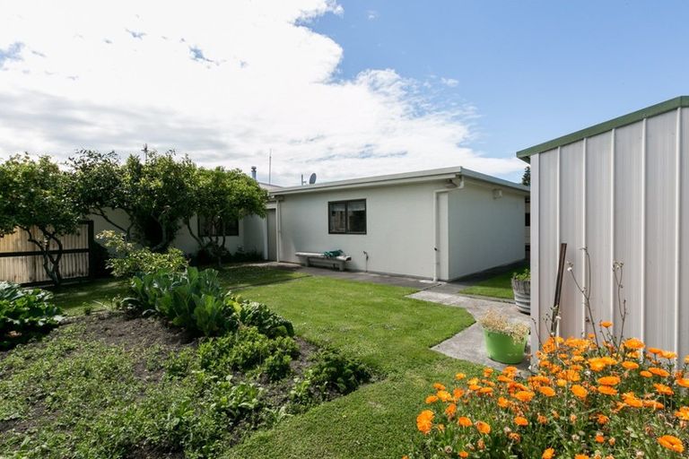Photo of property in 16 Cardiff Place, Tamatea, Napier, 4112