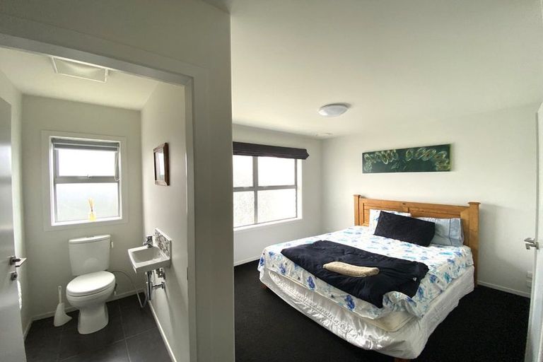 Photo of property in 2 Moonlight Drive, Rototuna North, Hamilton, 3210