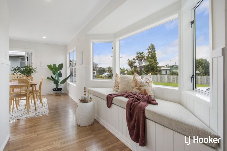 Photo of property in 8 Scarborough Road, Waihi Beach, 3611