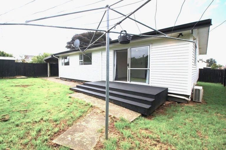 Photo of property in 6/25 Solveig Place, Randwick Park, Auckland, 2105