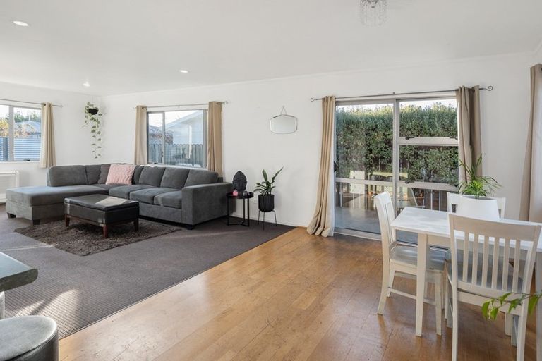 Photo of property in 8a Mary Grace Place, Blenheim, 7201