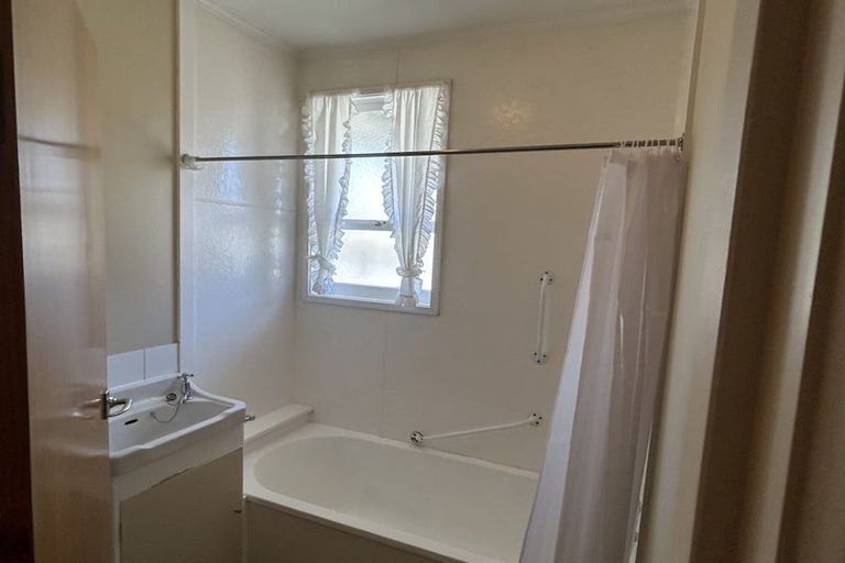 Photo of property in 104 Southampton Street West, Hastings, 4122