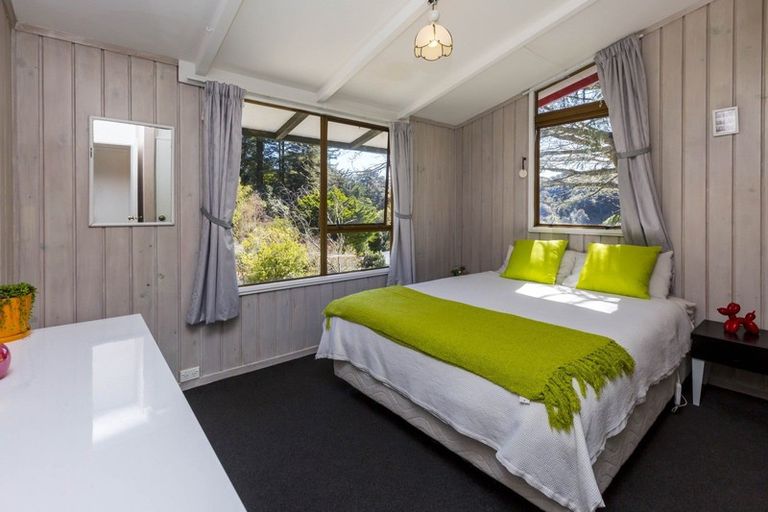 Photo of property in 8 Goodwin Place, Pinehaven, Upper Hutt, 5019