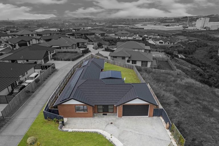 Photo of property in 17 Peacock Place, Pokeno, 2402