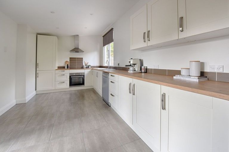 Photo of property in 10 Howard Street, Gore, 9710