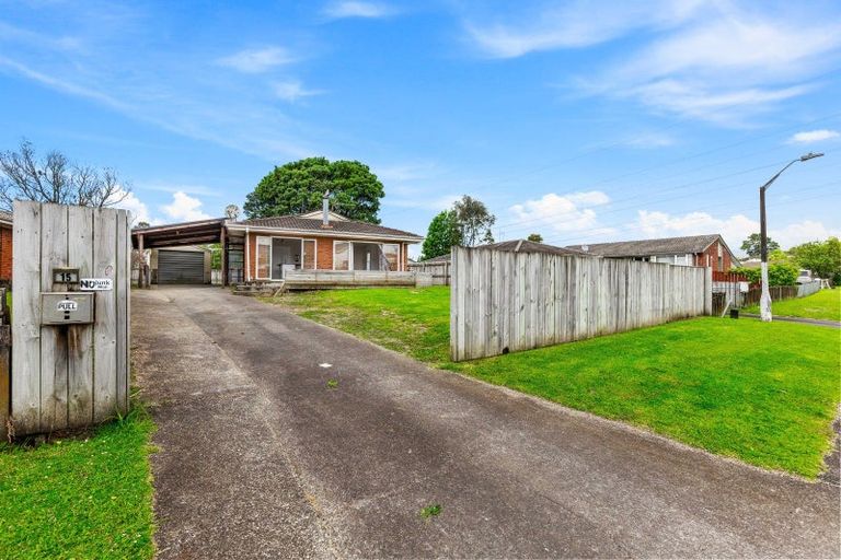 Photo of property in 15 Kopi Place, Massey, Auckland, 0614
