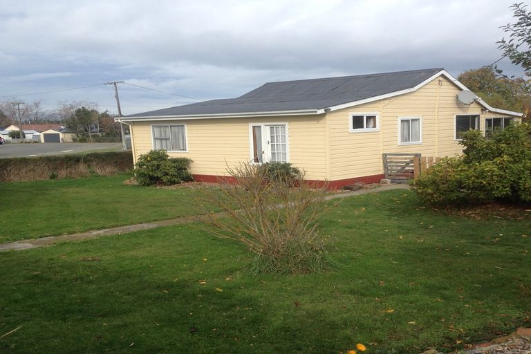 Photo of property in 11 Cameron Street, Waimate, 7924