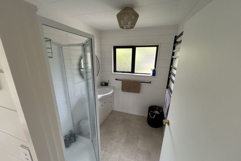 Photo of property in 17 Marina Terrace, Kinloch, Taupo, 3377