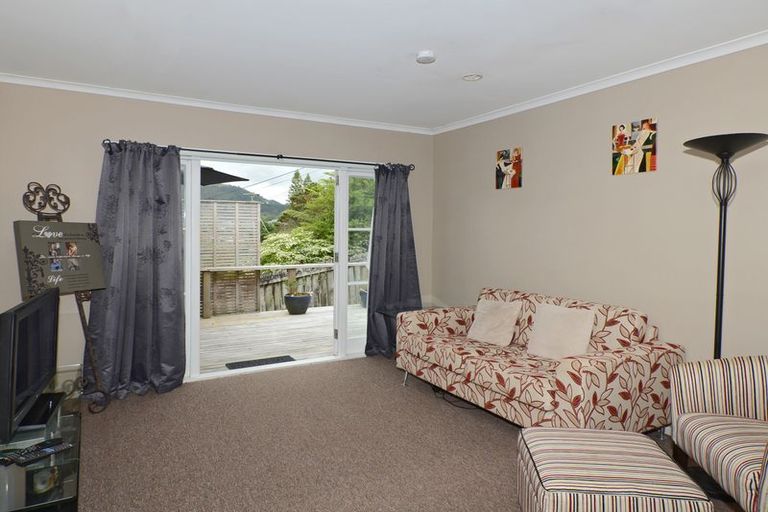 Photo of property in 94 Valley Road, Hikurangi, 0114