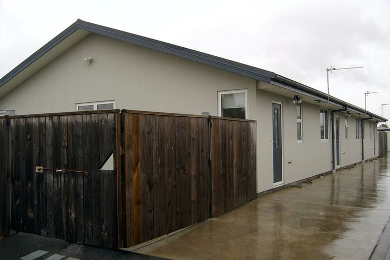 Photo of property in 3/84 Barbour Street, Waltham, Christchurch, 8011