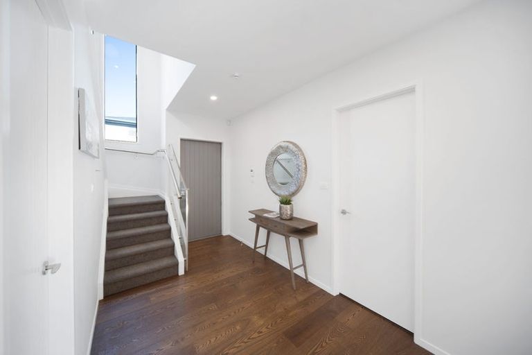 Photo of property in 4b O'halloran Road, Howick, Auckland, 2014