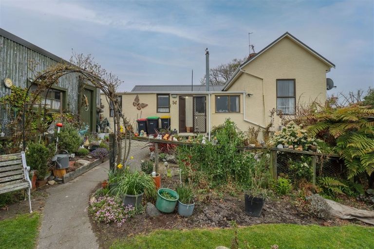 Photo of property in 4 Buchanan Street, Parkside, Timaru, 7910