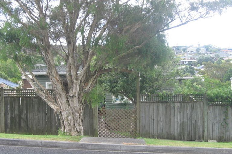 Photo of property in 1/47 Corunna Road, Milford, Auckland, 0620