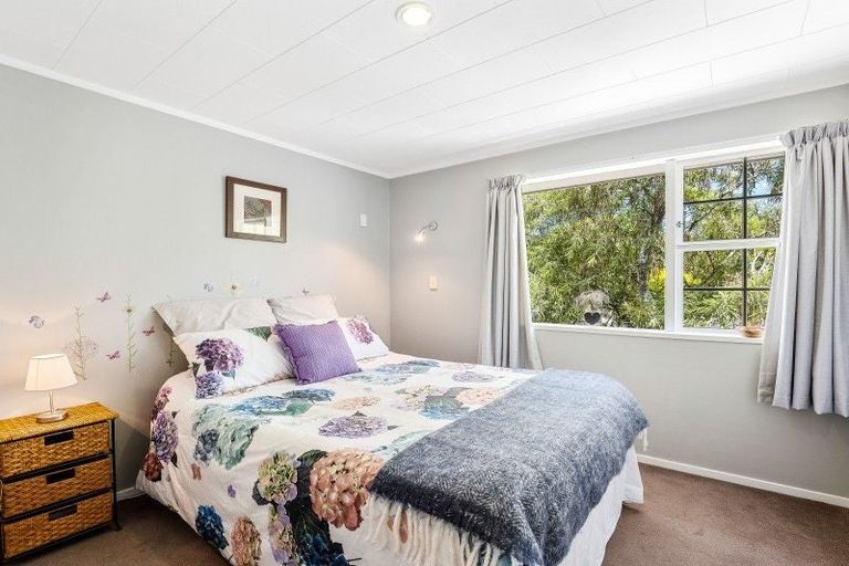 Photo of property in 1a Gloucester Street, Silverstream, Upper Hutt, 5019